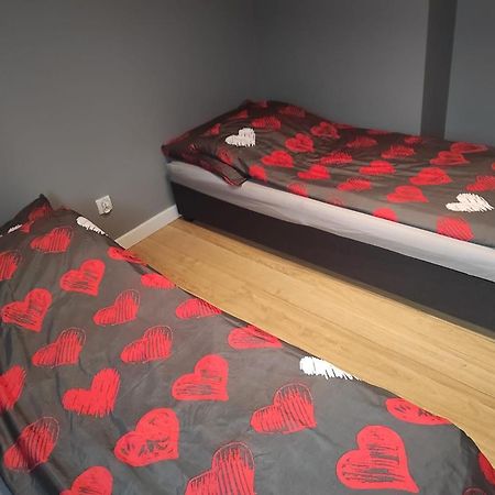 Apartament Gdynia Oksywie Z Tarasem , Darmowy Parking Lägenhet Exteriör bild
